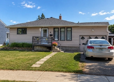 2-Bedroom House for Rent – Large Yard, Garage & Appliances