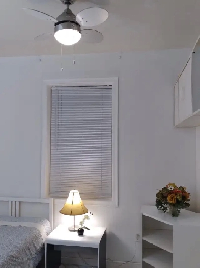 Alliston-Room For Rent