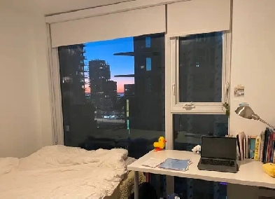Looking for a female roommate in safe Yaletown (Sep 1/Sep 15)