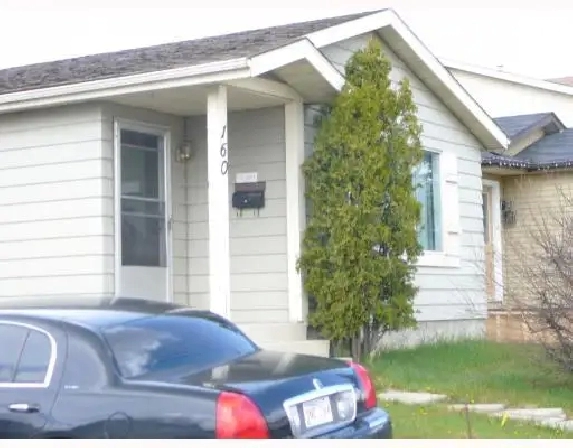 Erinwoods 2 bedrm legal suite, sep entran n laundry $1120/m 40%u