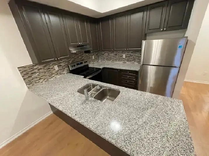Private Bedroom available beside Costco close to Durham College