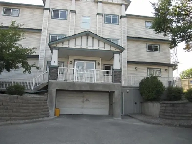 two bed room condo for rent
