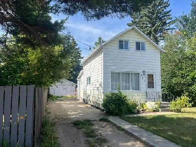904 Eberts Street - Indian Head