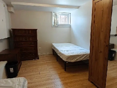 Basement Room available for Rent in Scarborough Kennedy Subway