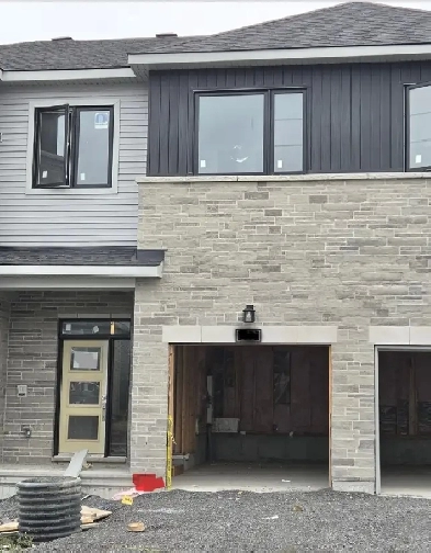 Kanata new 4-bedroom townhome for rent