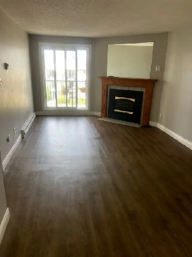 2 Bedroom Condo Apartment available for Rent Sept.1