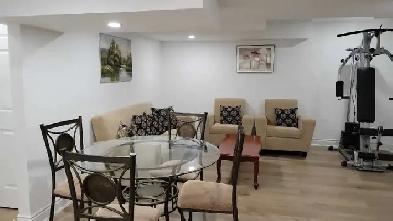 ROOM FOR RENT - OAKVILLE