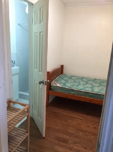 Private rooms with private bathroom
