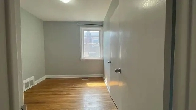 1 Bedrooms - on the Main Floor in 3-Bedroom Bungalow