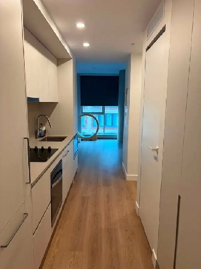 Downtown Square Phillips Condo