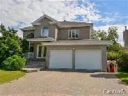 À VENDRE: BROSSARD SECTEUR  R, COTTAGE -DET-GAR-PISCINE,