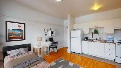 Bachelor Apartment | Downtown Location | Pet-Friendly