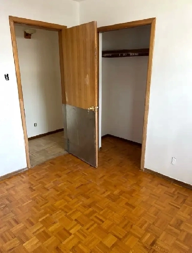 bedroom for rent by college