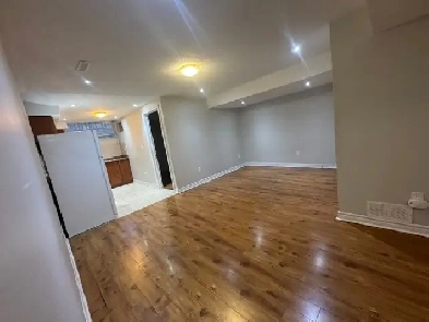 basement for rent gore rd and ebenezer( AVAILABLE RIGHT AWAY)