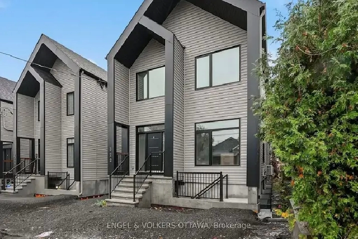 326 Frontenac Street, Unit C: 2 Bedroom (Vanier, Ottawa)