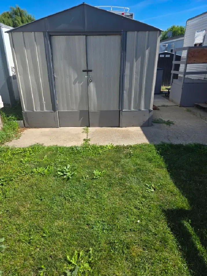 1 bed 1 bath for sale