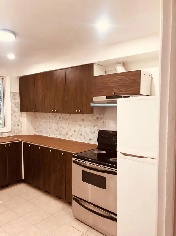 Cote des neiges 5 1/2 Appartement 3 chambre/ 3 Bedroom apartment