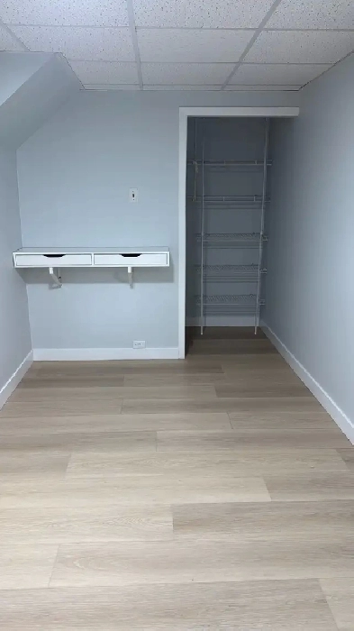 Private rooms for rent near St. Vital Mall
