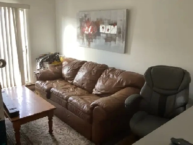 1200$ meublé
