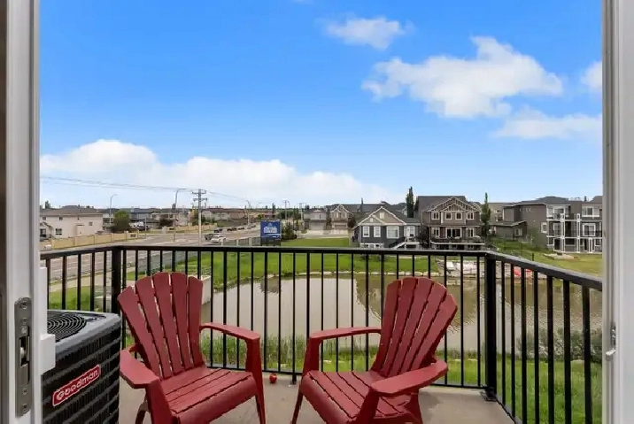 3 bed 2.5 bath townhome