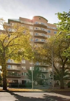 Renovated 1 Bed   Private Office, 1.5 Baths — Whyte Ave