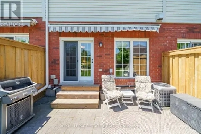 Basment Unit in a Townhouse is Chedocke