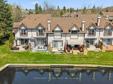 Waterfront 3 Beds 3 Baths Townhome