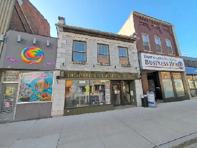 Napanee, two bedroom executive apartment