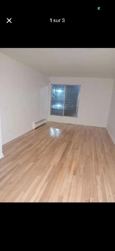 un salon fermé par rideau à louer à lachine 450