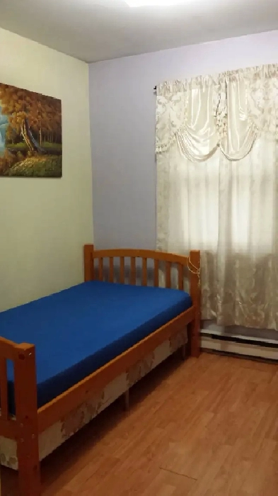 Bedroom for Rent @ Warden and Sheppard Ave