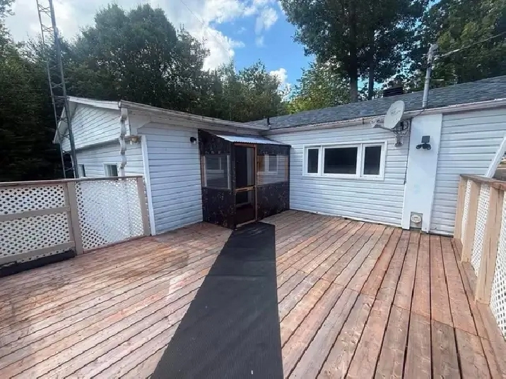 Maison mobile - RÉNOVÉE - CLÉ EN MAIN - St-Raymond - 1 chambre