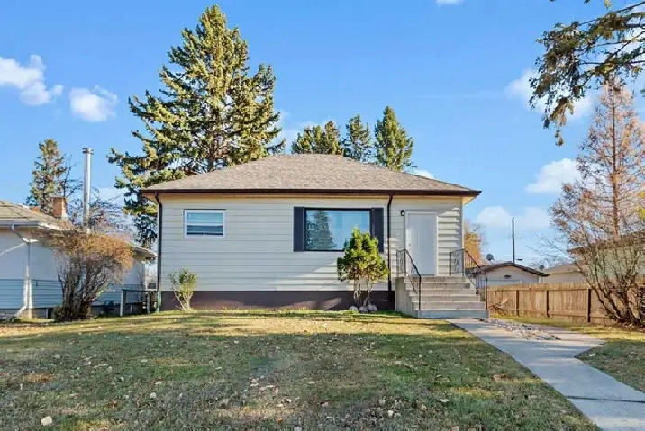 Room for rent in Red Deer , $700, Prime location