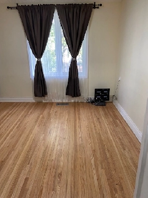 2 Separate Female room for rent,$750 & $800 utilities included