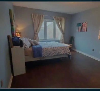 SUPER  LARGE FULLY FURNISHED & PRIVATE ENSUITE IN MARKHAM ❤️