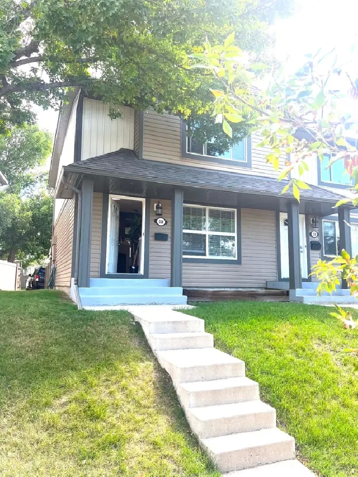 Spacious 3 bedroom townhouse in Woodbine