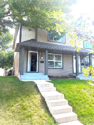 Spacious 3 bedroom townhouse in Woodbine
