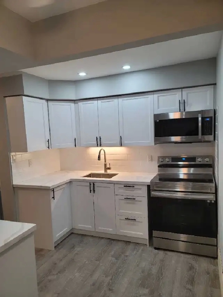 Modern 1 Bedroom Apartment
