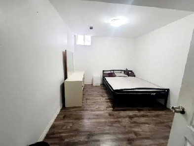 Room Available For Rent
