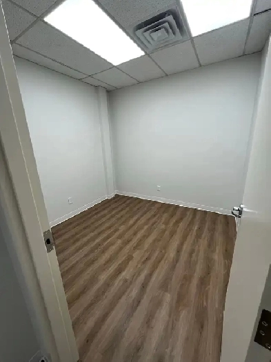 130 ft² Private Office – All-Inclusive Monthly Rental