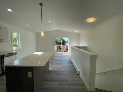 Modern 2 Bedroom 1 Bathroom Apartment