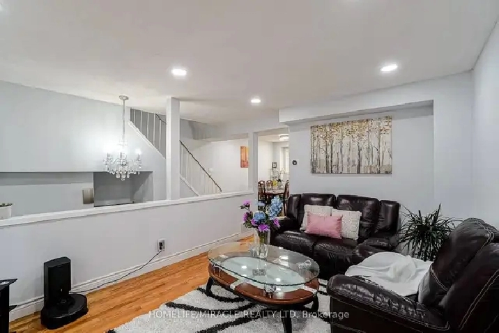 3 bedroom House For Rent  Near Queen St (E) & Dixie rd