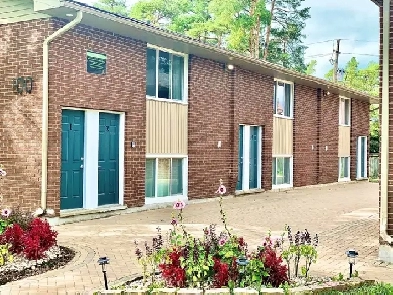 AMNA LINDSAY STUDENT RESIDENCE!