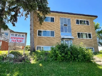 3rooms apartments available immed