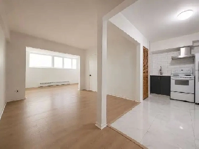 1 CH - 1 SDB - Montréal - $1,250 /mo