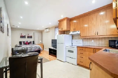 Condo-hôtel,  studio,  formule tout inclus, Vieux-Longueuil.