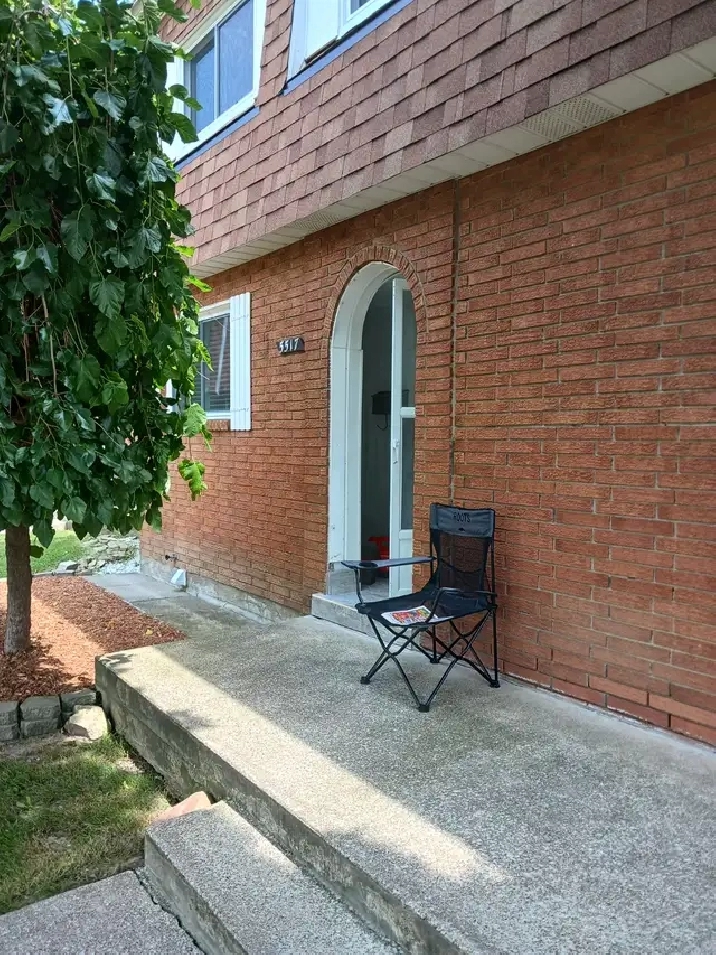 TOWNHOUSE FOR RENT