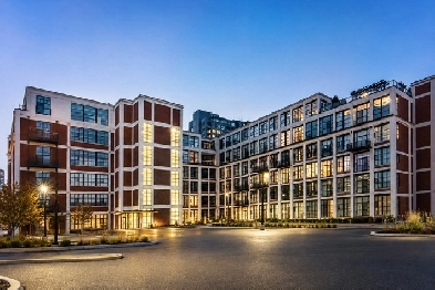 Kaufman Loft 1 bdrm   den (could use as 2nd room Balcony  Oct 1!