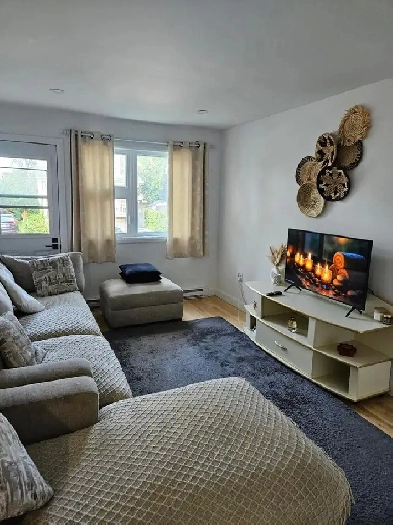 Cession de bail 4½ rénové – Avenue Sacré-Cœur, Villeray ! 1730$