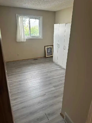 Spacious 3 bedroom house available for rent in Monterey park