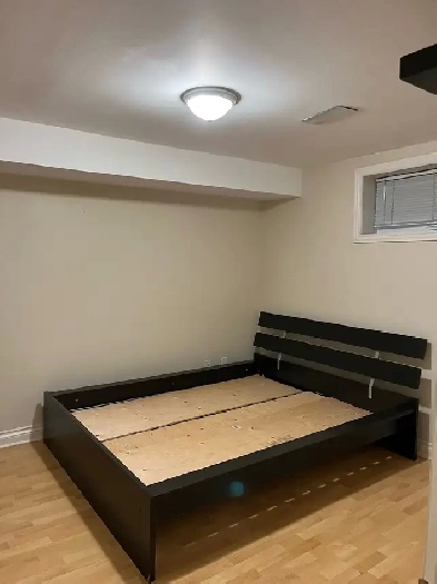 LOVELY ONE BEDROOM APARTMENT IN UPPER BLOORWEST VILLAGE